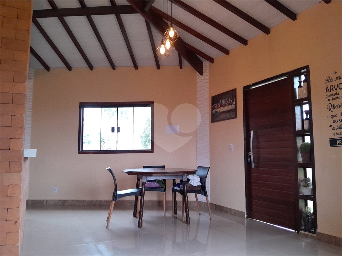 Chácara à venda com 2 quartos, sendo 1 suíte,  no Centro, Gramadinho, SP
