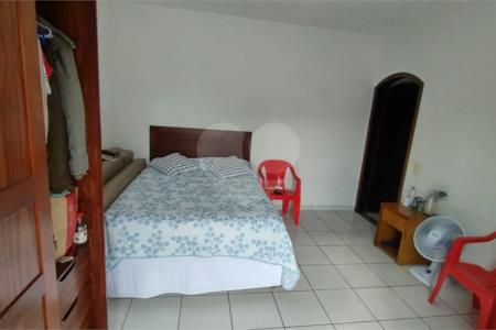 Casa Térrea à venda com 2 quartos em Cidade Dutra, São Paulo, SP