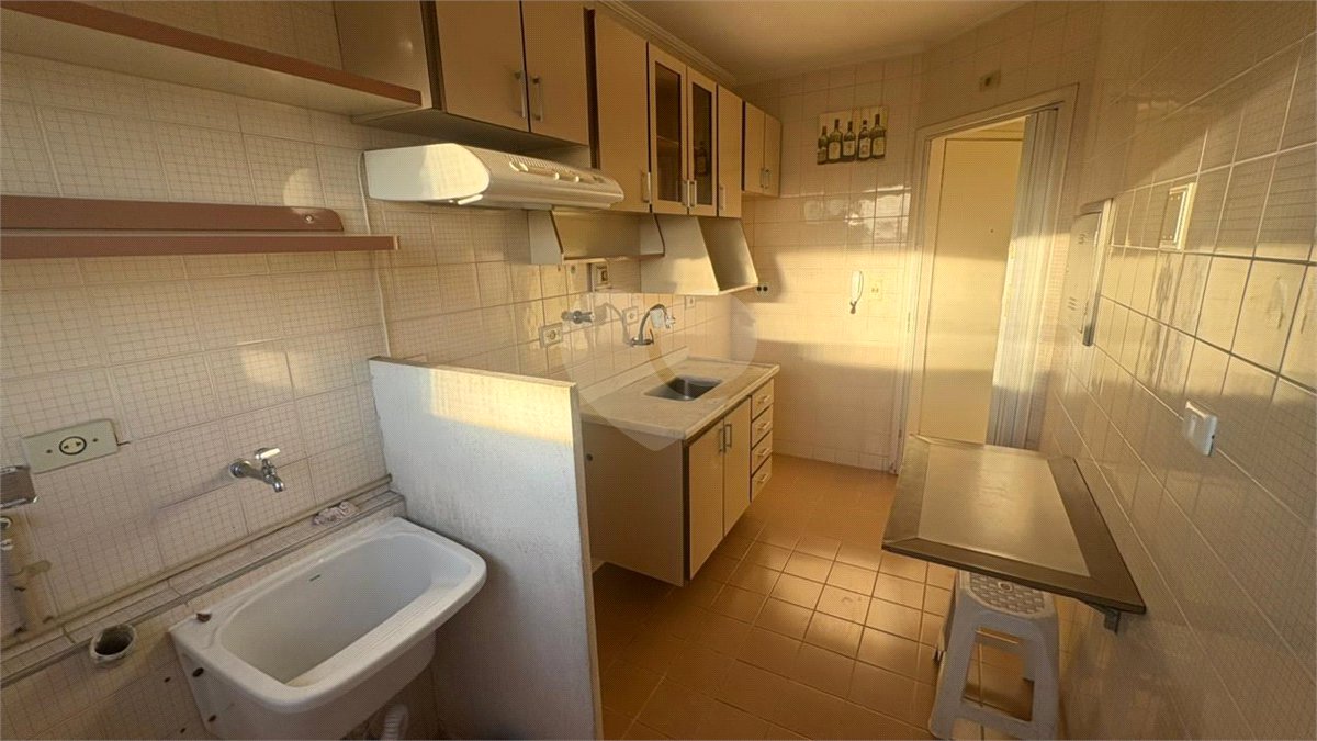 Apartamento à venda com 2 quartos em Vila Haro, Sorocaba, SP