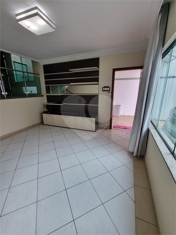 Casa à venda ou para alugar com 3 quartos, sendo 1 suíte,  em Bosque da Saúde, São Paulo, SP