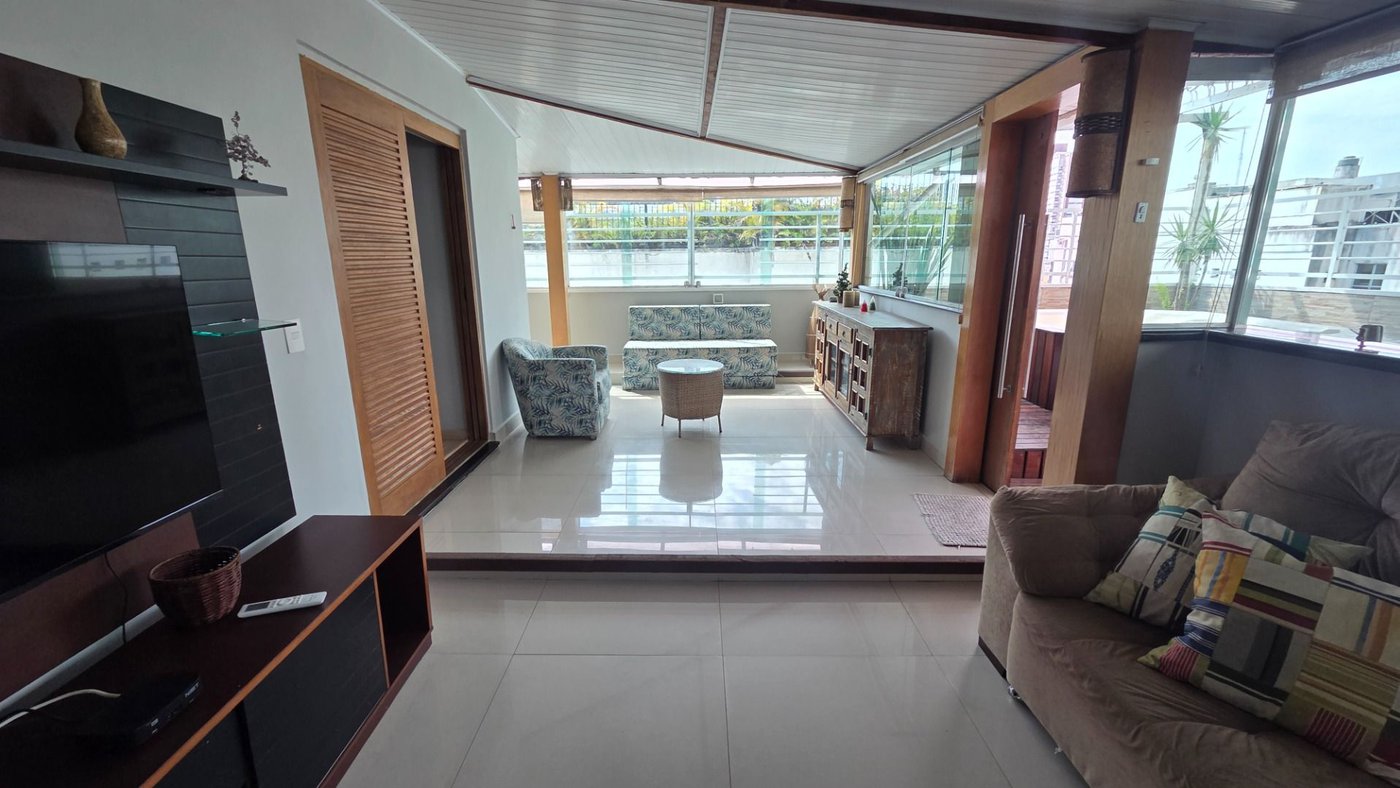 Cobertura com 3 dormitórios à venda, 262 m² por R$ 1.800.000,00 - Pompéia - Santos/SP