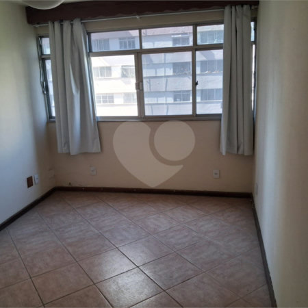 Apartamento à venda com 2 quartos em Praça da Bandeira, Rio de Janeiro, RJ