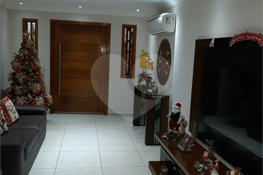 Casa à venda com 6 quartos, sendo 2 suítes,  em Limão, São Paulo, SP