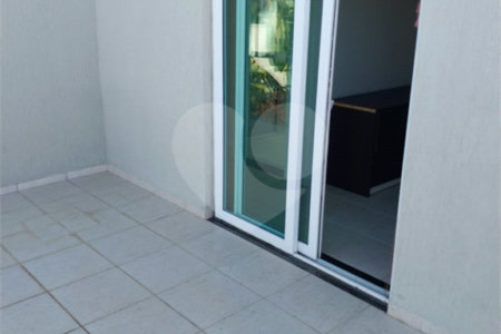 Casa à venda com 4 suítes em Vila Oliveira, Mogi das Cruzes, SP