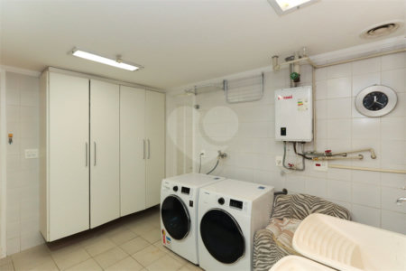 Casa à venda com 4 suítes no condomínio Residencial Courtyard Village, São Paulo - SP