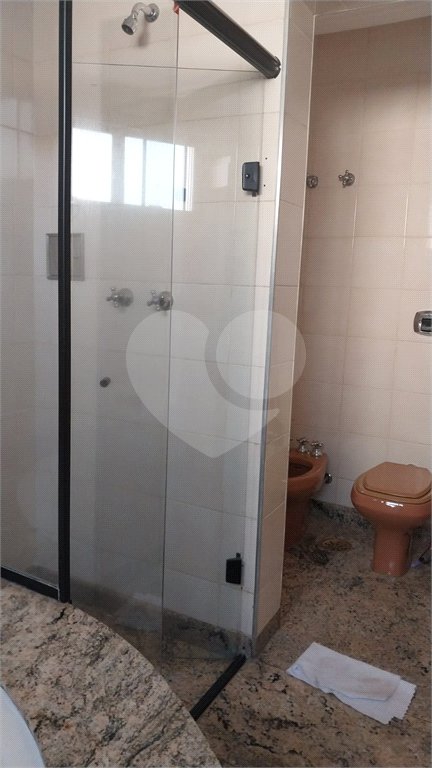 Apartamento à venda ou para alugar com 5 quartos, sendo 3 suítes,  em Tatuapé, São Paulo, SP