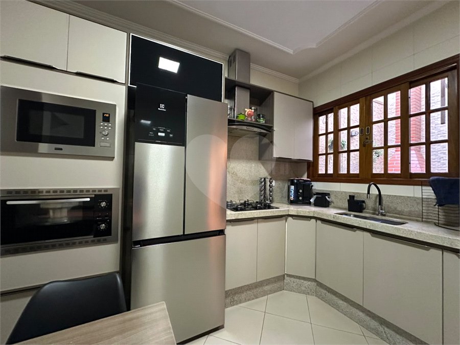 Sobrado à venda com 3 quartos, sendo 1 suíte, em Residencial Monte Verde, Indaiatuba, SP