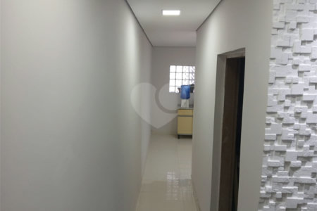 Casa à venda com 3 quartos, sendo 1 suíte,  em Mogi Moderno, Mogi das Cruzes, SP