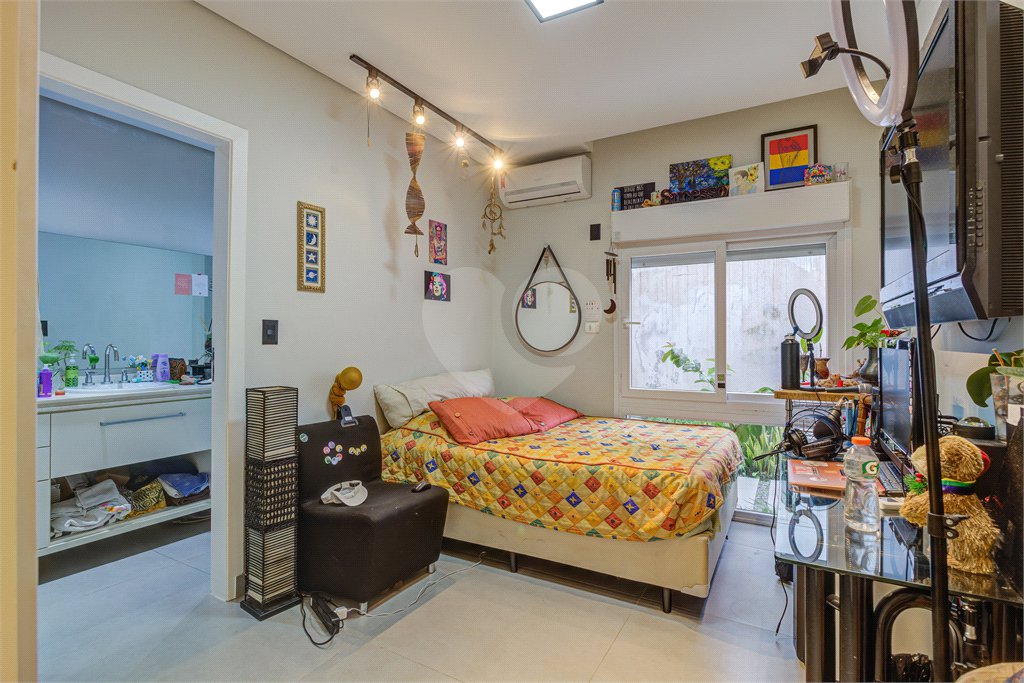 Casa Térrea à venda com 4 suítes em Alto da Boa Vista, São Paulo, SP