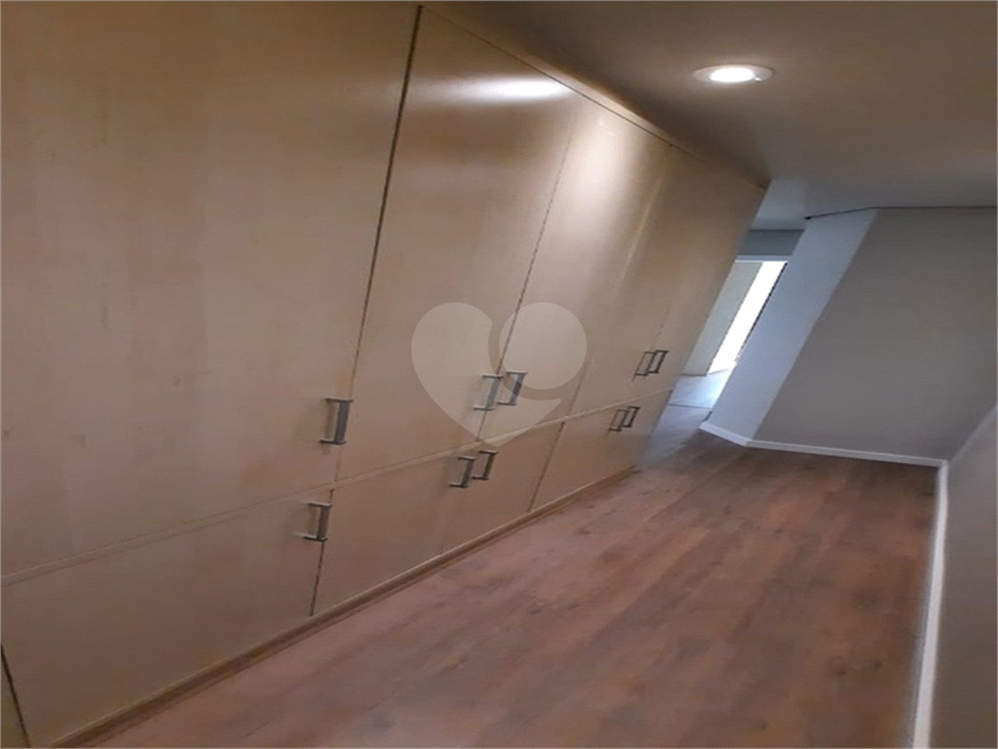 Apartamento à venda com 3 quartos, sendo 1 suíte, em Vila Paulicéia, São Paulo, SP