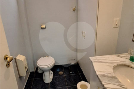 Sala à venda em Bela Vista, São Paulo, SP