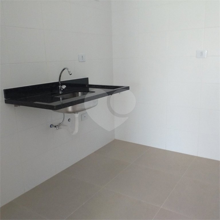 Casa à venda com 2 suítes no condomínio martinha, São Paulo - SP