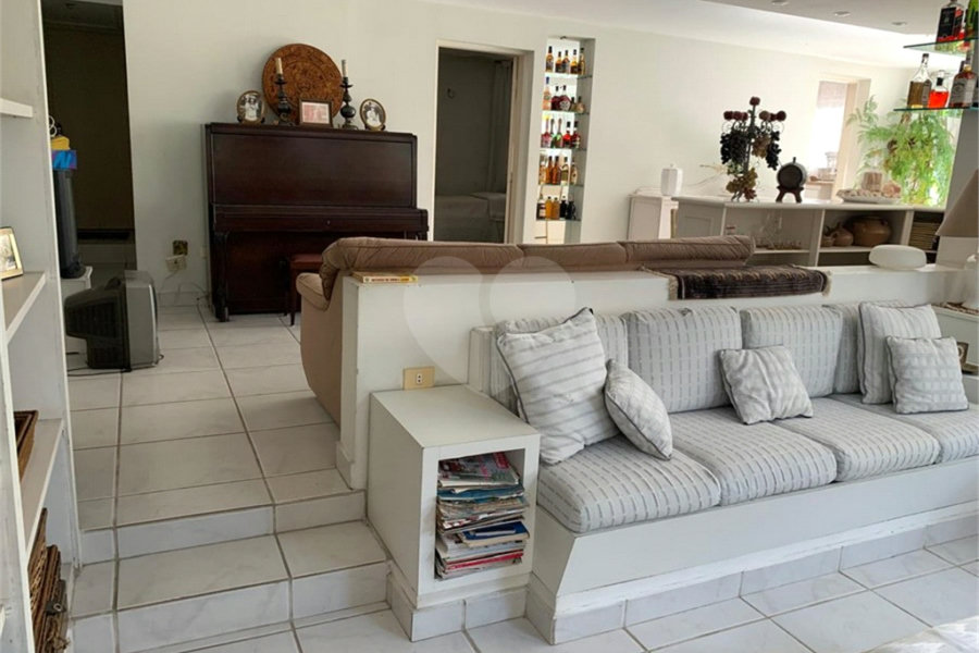 Casa à venda com 4 quartos, sendo 2 suítes,  em Tremembé, São Paulo, SP