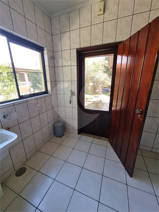 Casa à venda com 4 quartos, sendo 2 suítes, em Bosque, Vinhedo, SP