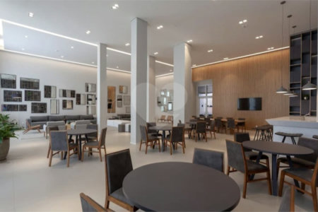 Apartamento à venda com 3 quartos, sendo 1 suíte, em Indianópolis, São Paulo, SP