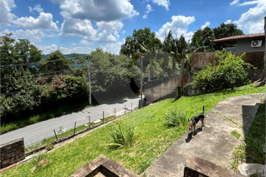 Casa à venda com 5 quartos em Luiz Fagundes, Mairiporã, SP
