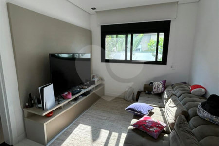 Casa a venda no Condomínio Reserva de Santa Isabel - Louveira SP.