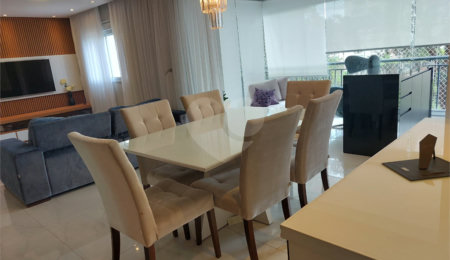 Apartamento à venda com 4 quartos, sendo 2 suítes,  em Jardim Caboré, São Paulo, SP