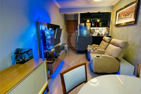 Apartamento à venda com 2 quartos em Santa Terezinha, São Bernardo do Campo, SP