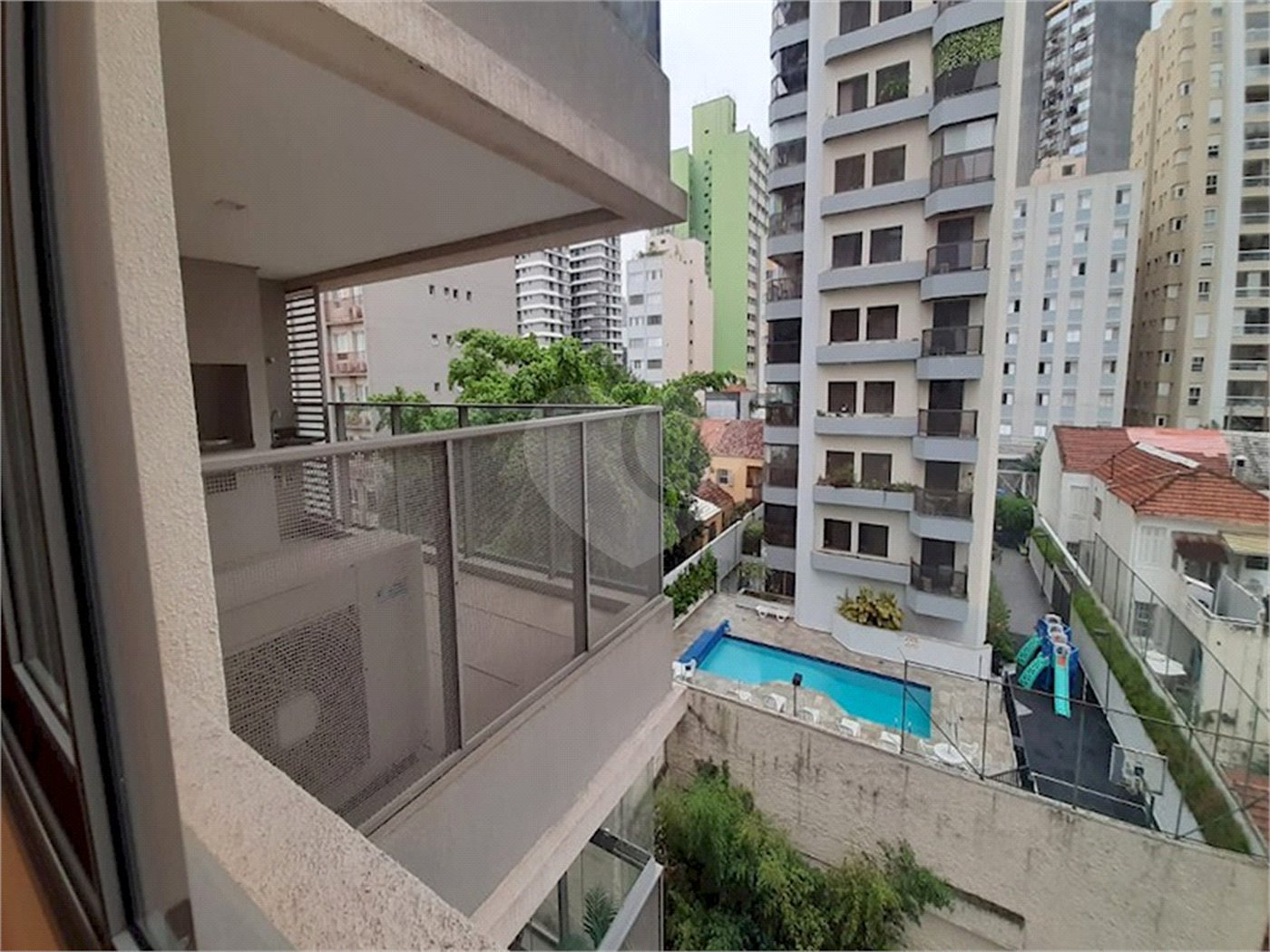 Apartamento à venda ou para alugar com 1 suíte em Pinheiros, São Paulo, SP