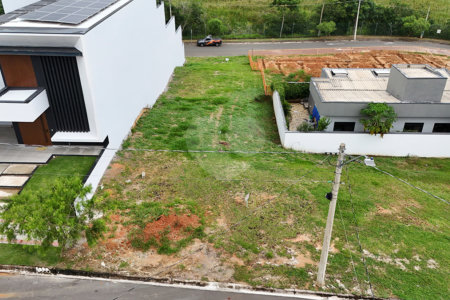 Terreno à venda no condomínio Cond Laguna, Indaiatuba - SP