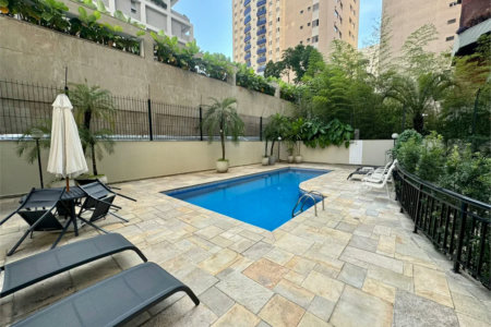 Apartamento à venda com 4 quartos, sendo 2 suítes, em Pinheiros, São Paulo, SP