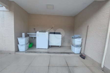 Casa de Vila à venda com 2 quartos, sendo 1 suíte,  em Rio de Janeiro, RJ