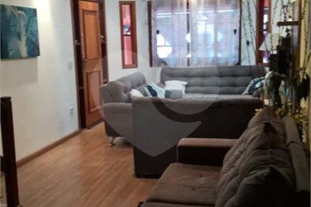 Sobrado à venda com 3 suítes em Vila Gustavo, São Paulo, SP