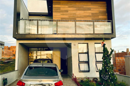 Casa à venda com 3 quartos, sendo 1 suíte,  em Residencial Horto Florestal Villagio, Sorocaba, SP