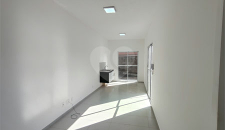 Casa à venda ou para alugar com 2 quartos no condomínio Villagio Allegro, Itapetininga - SP