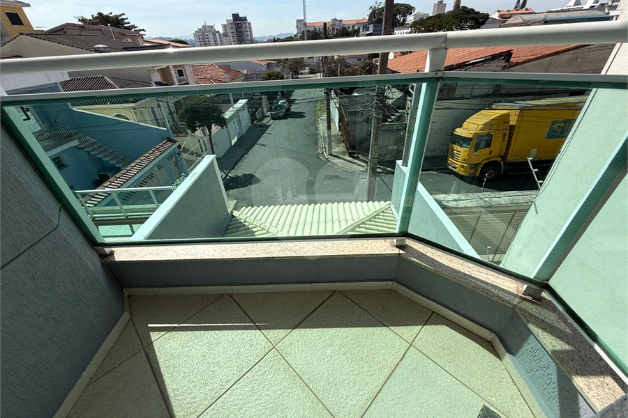 Sobrado à venda com 3 quartos, sendo 1 suíte,  em Parque Vitória, São Paulo, SP