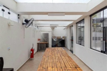 Apartamento à venda com 3 quartos, sendo 1 suíte, em Vila Regente Feijó, São Paulo, SP
