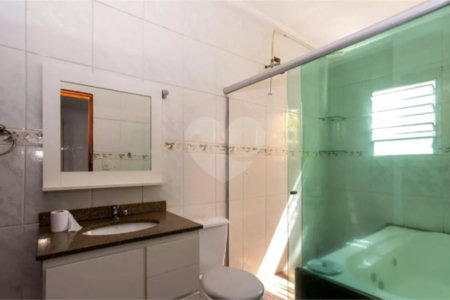 Casa à venda com 5 quartos, sendo 1 suíte, em Vila Rosália, Guarulhos, SP