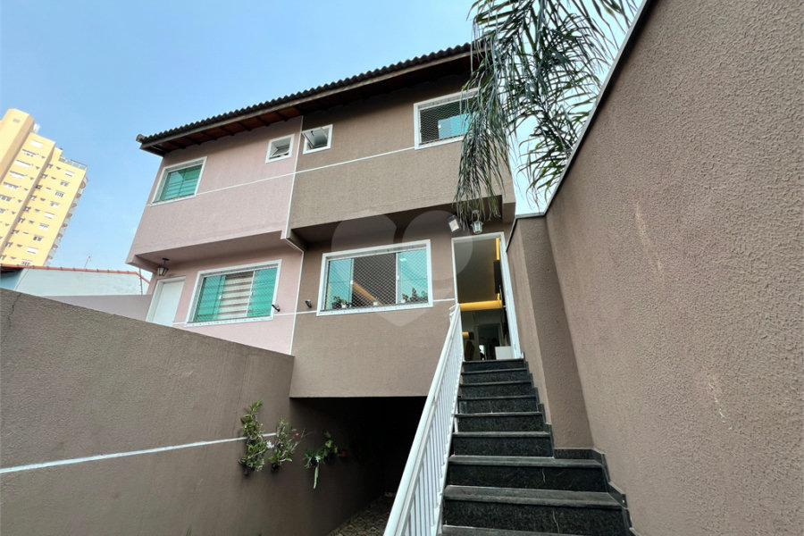 Sobrado à venda com 2 suítes em Vila Guilherme, São Paulo, SP