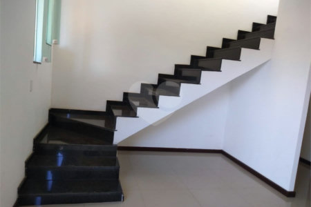Casa à venda com 3 quartos, sendo 2 suítes,  em Rasa, Armação dos Búzios, RJ