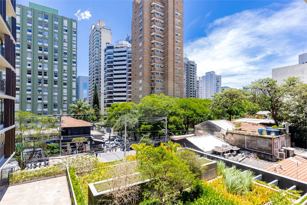 Apartamento à venda com 3 suítes em Itaim Bibi, São Paulo, SP
