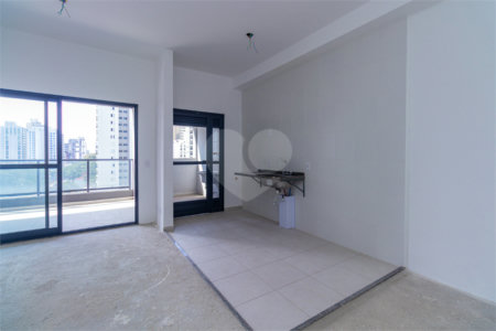 Apartamento à venda com 2 quartos, sendo 1 suíte, em Alto da Boa Vista, São Paulo, SP