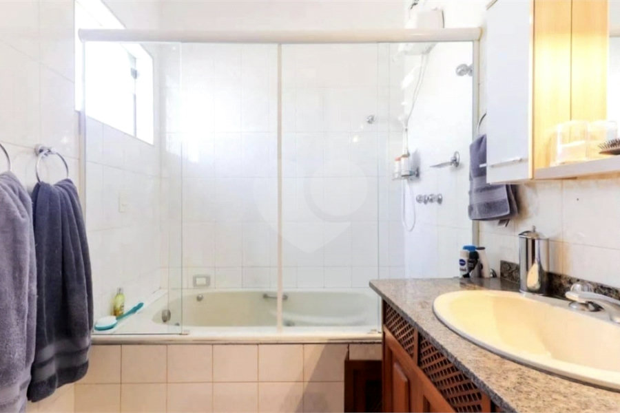 Casa à venda com 3 suítes em Butantã, São Paulo, SP