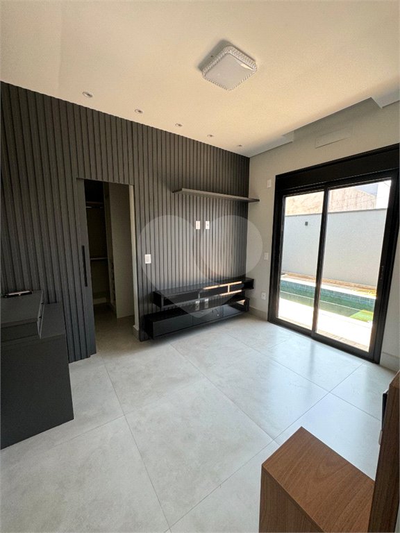 Casa à venda com 3 quartos, sendo 1 suíte, no condomínio Park Gran Reserve, Indaiatuba - SP