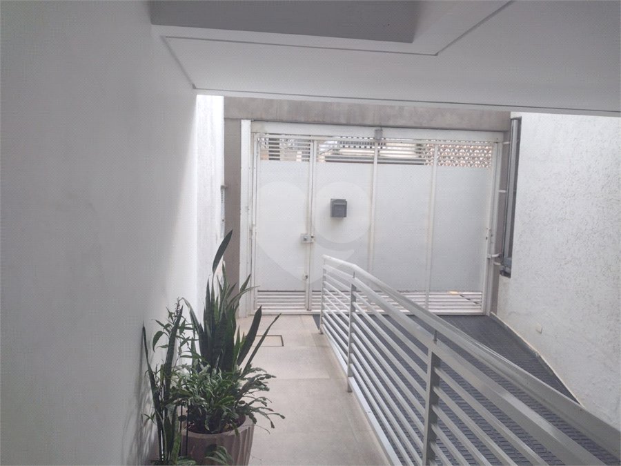 Casa à venda com 3 suítes em Santana, São Paulo, SP
