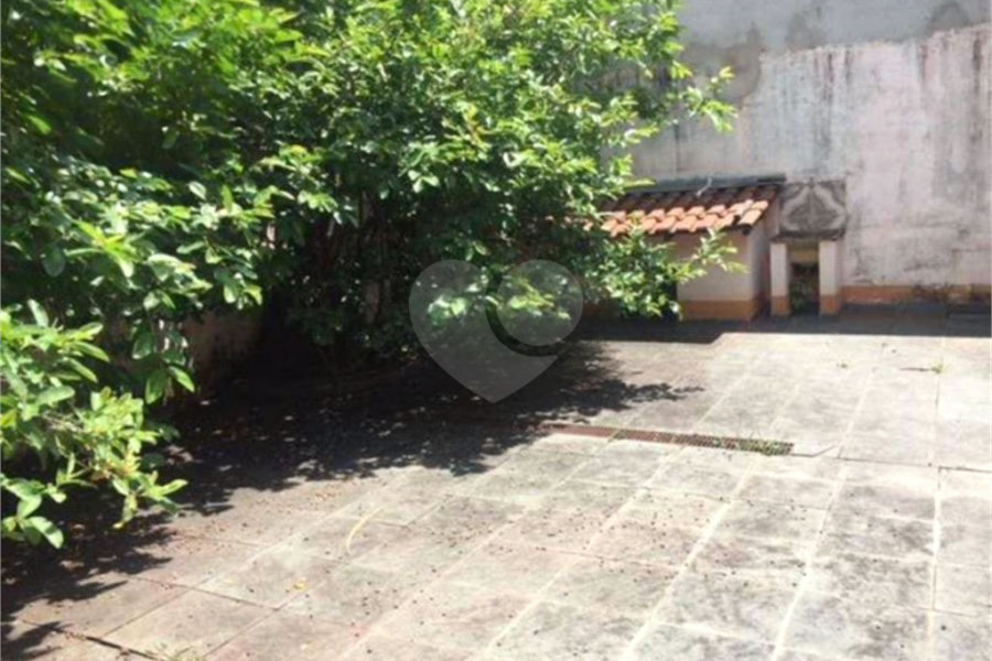 Sobrado à venda com 5 quartos, sendo 3 suítes, em Vila Clarice, São Paulo, SP