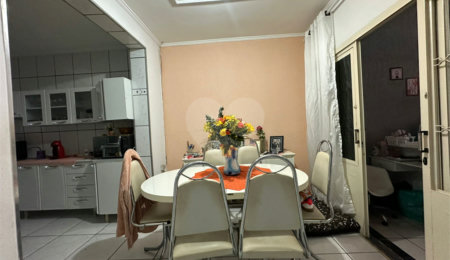 Casa à venda com 3 quartos, sendo 1 suíte,  em Jardim Brasil, Itapetininga, SP