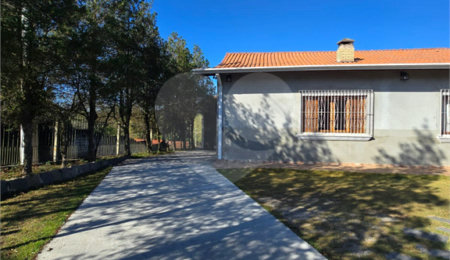 Casa à venda com 3 quartos, sendo 2 suítes,  em Vila São Paulo, Mogi das Cruzes, SP