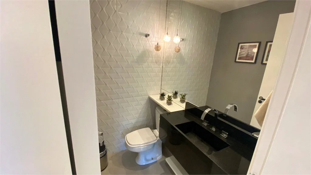 Apartamento à venda com 3 quartos, sendo 1 suíte, em Vila Andrade, São Paulo, SP