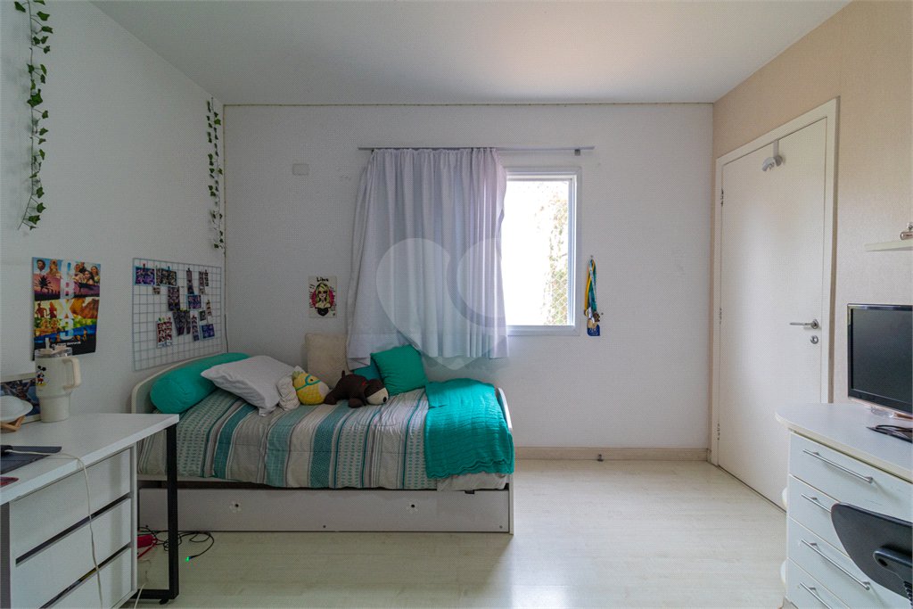Casa à venda com 4 suítes no condomínio Vila das Acacias, São Paulo - SP