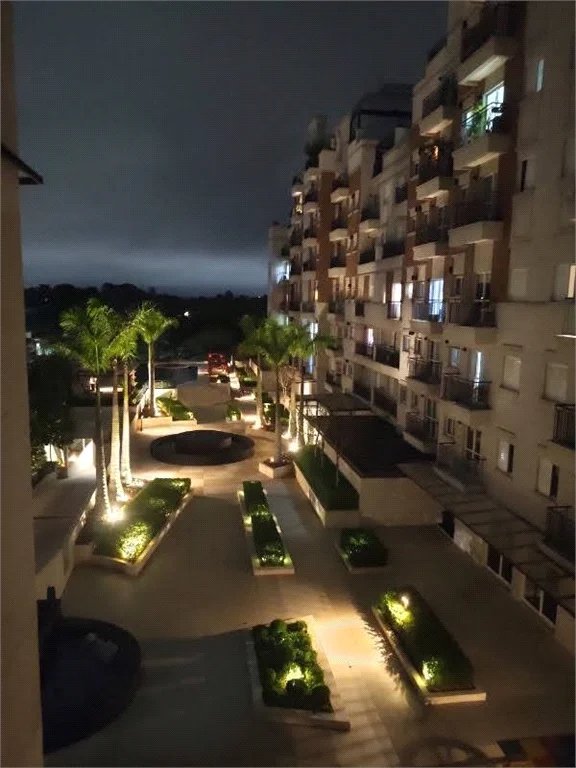Apartamento à venda ou para alugar com 1 quarto em Granja Viana, Cotia, SP