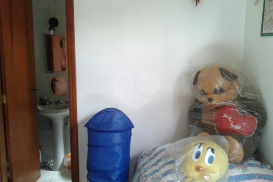 Sobrado à venda com 3 suítes em Horto Florestal, São Paulo, SP