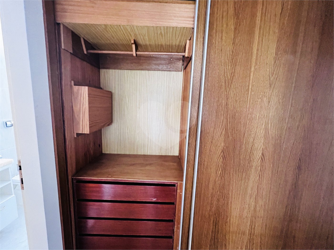 Apartamento à venda com 3 quartos, sendo 1 suíte, em Santa Cecília, São Paulo, SP
