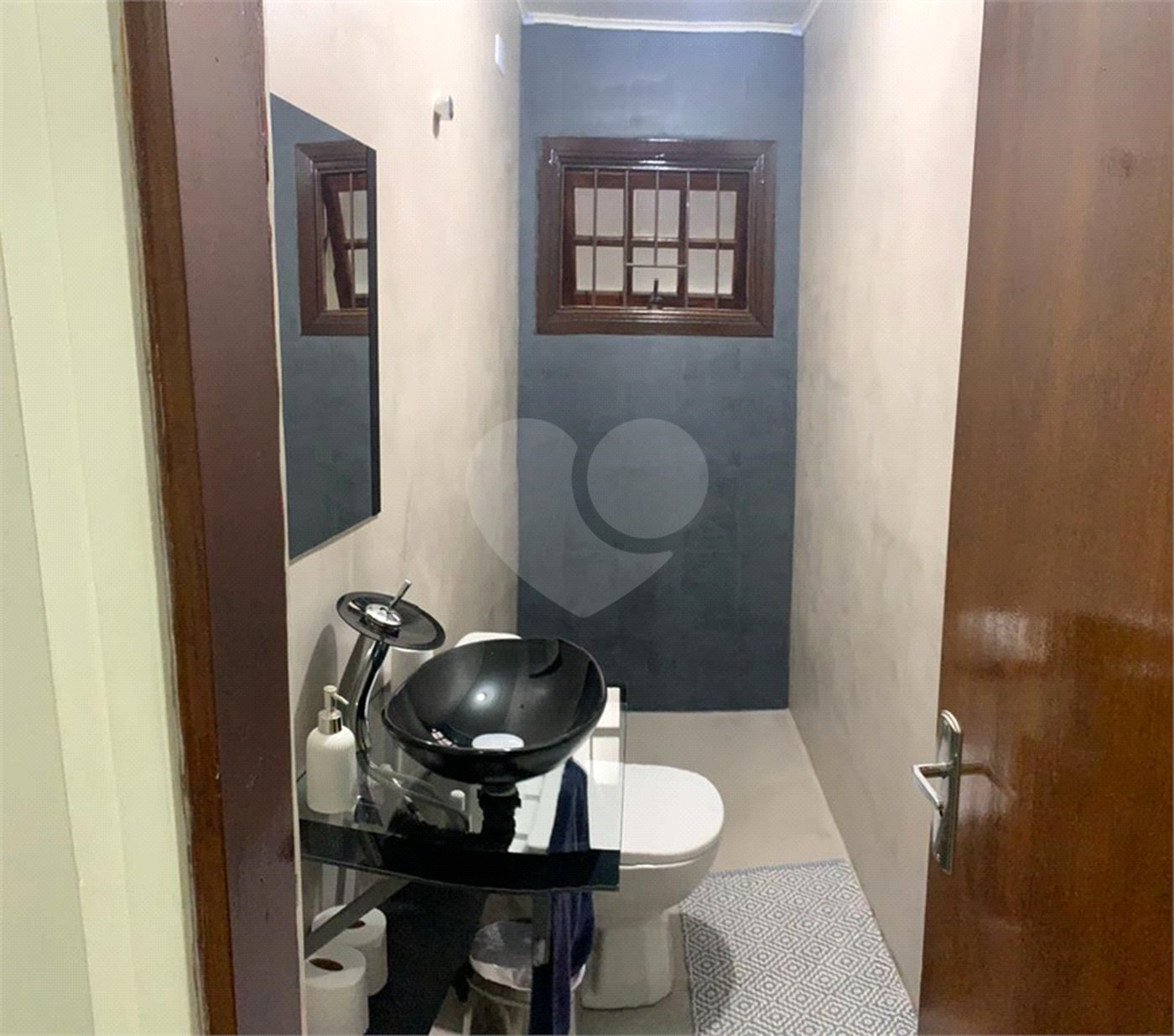 Casa à venda com 3 quartos, sendo 1 suíte,  em Vila Cecília, Mogi das Cruzes, SP