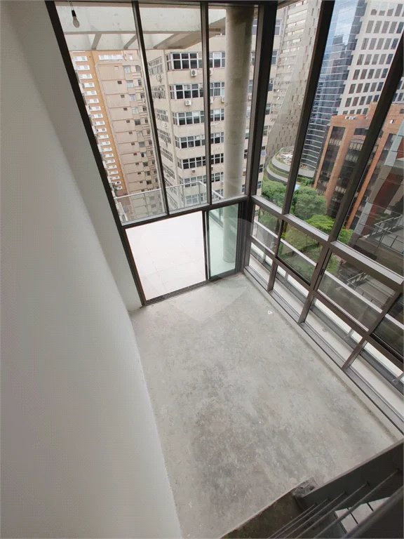 Cobertura à venda com 3 suítes em Jardim Paulista, São Paulo, SP